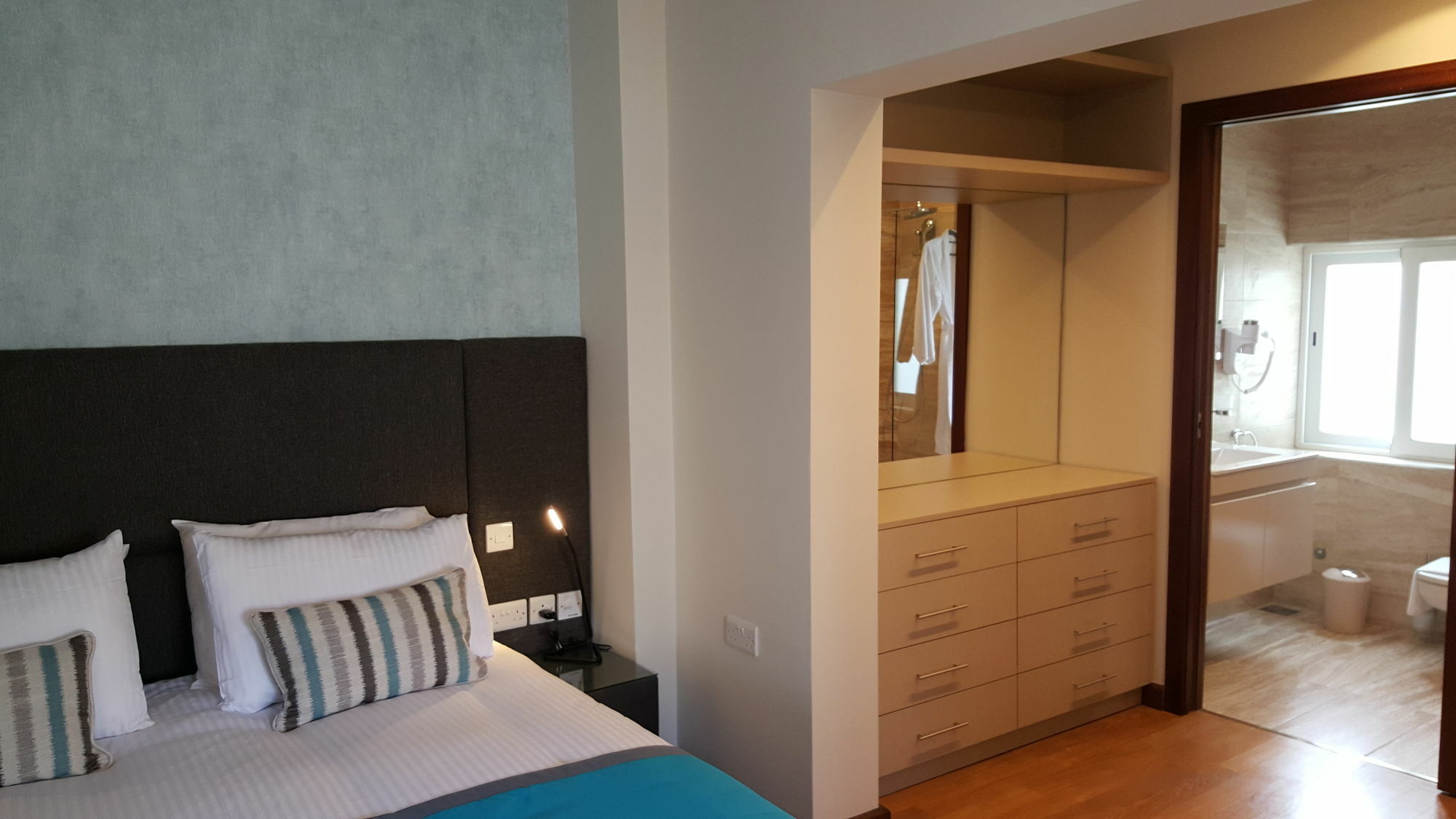 D Townhouse 3* Sliema