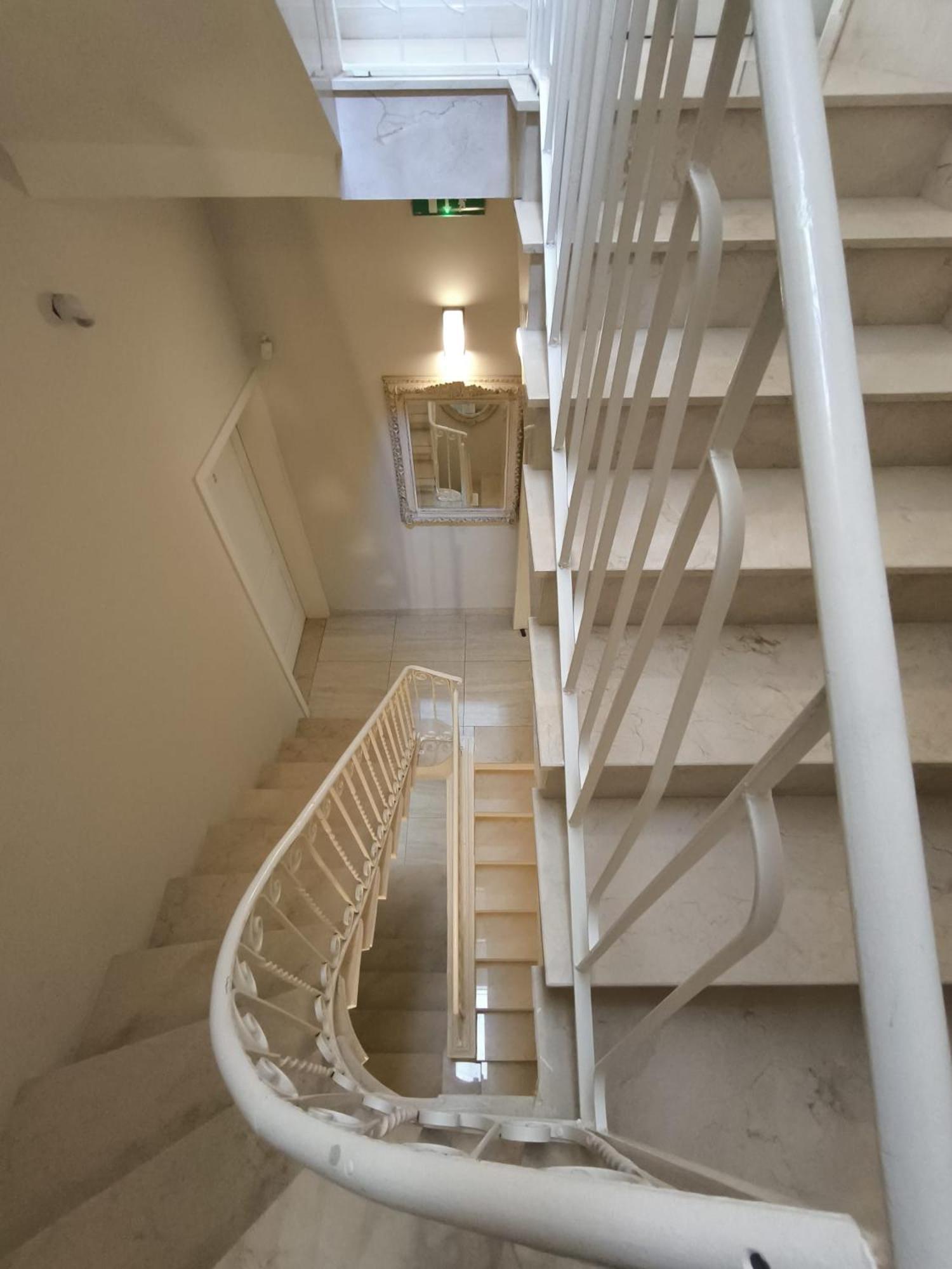 D Townhouse 3* Sliema