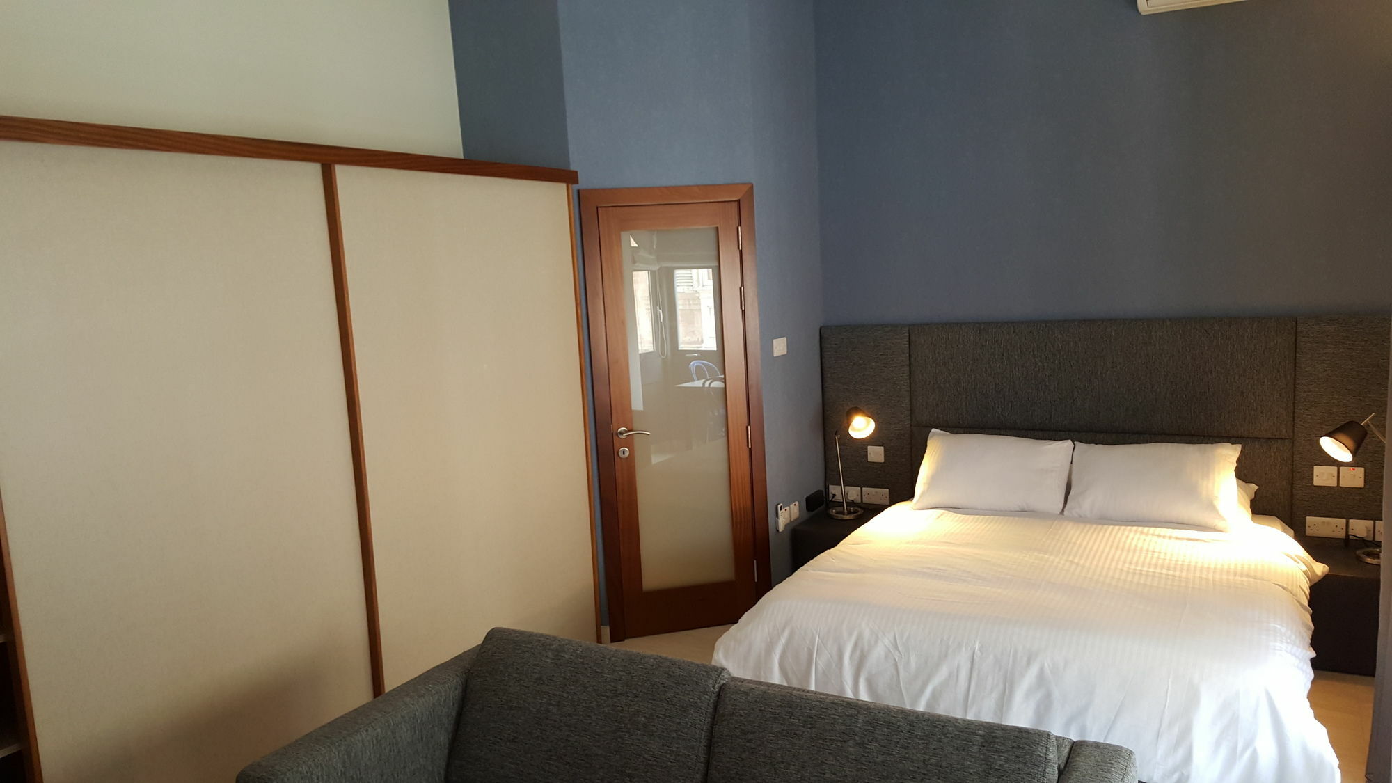 D Townhouse Hotel Sliema